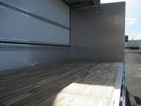 三菱ふそうファイターアルミウイング中型（4t）[写真19]