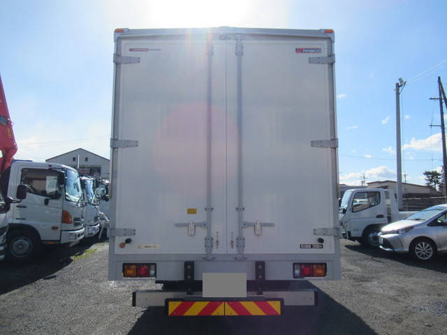 三菱ふそうファイターアルミウイング中型（4t）[写真04]