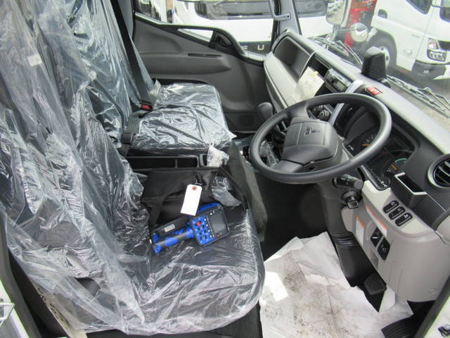 三菱ふそうキャンタークレーン4段小型（2t・3t）[写真20]