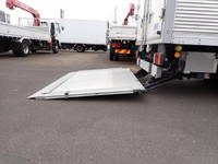 いすゞエルフアルミバン小型（2t・3t）[写真13]