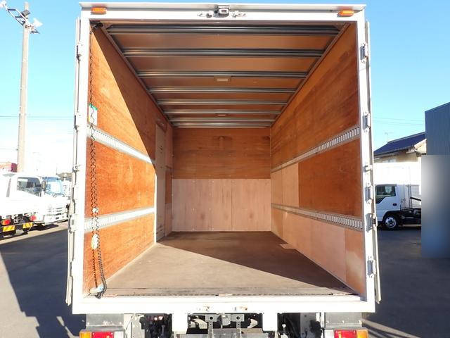 いすゞエルフアルミバン小型（2t・3t）[写真15]