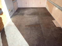 いすゞエルフアルミバン小型（2t・3t）[写真16]