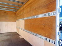 いすゞエルフアルミバン小型（2t・3t）[写真19]