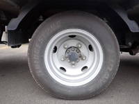 いすゞエルフアルミバン小型（2t・3t）[写真25]