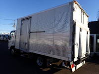 いすゞエルフアルミバン小型（2t・3t）[写真02]