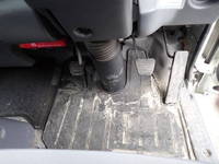 いすゞエルフアルミバン小型（2t・3t）[写真32]