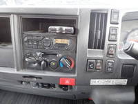 いすゞエルフアルミバン小型（2t・3t）[写真34]