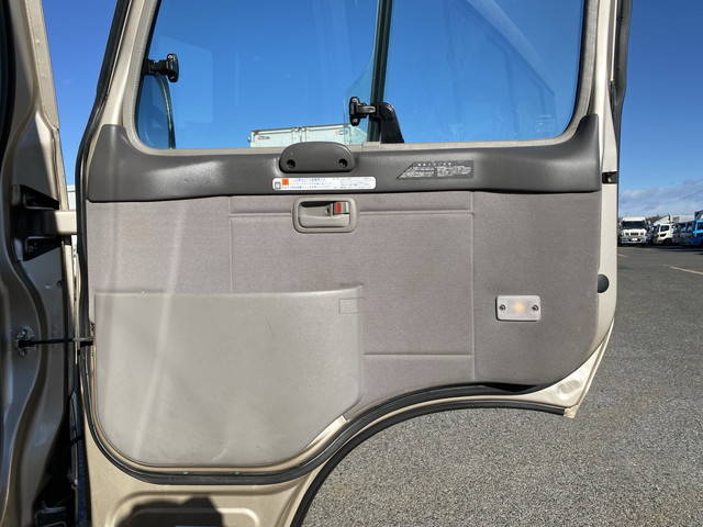 トヨタコースターマイクロバス[写真20]