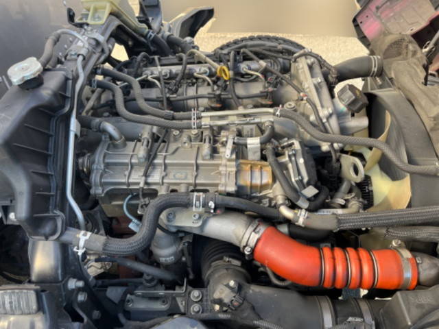 三菱ふそうキャンターアルミバン小型（2t・3t）[写真21]