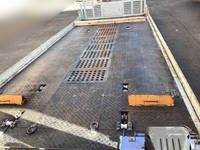 三菱ふそうキャンターセーフティローダー小型（2t・3t）[写真11]