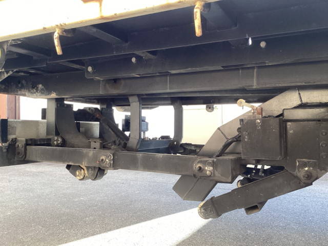 三菱ふそうキャンターセーフティローダー小型（2t・3t）[写真21]