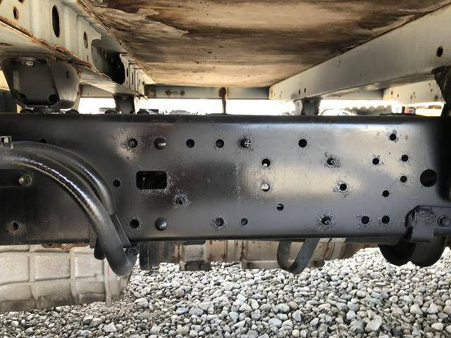 日野デュトロ平ボディ小型（2t・3t）[写真14]