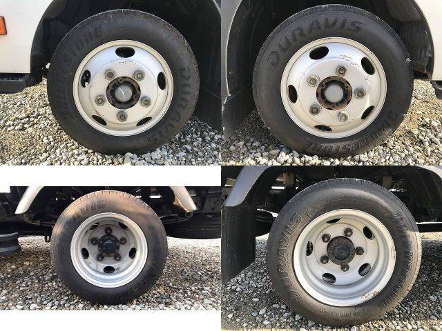 日野デュトロ平ボディ小型（2t・3t）[写真16]