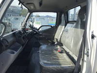 日野デュトロ平ボディ小型（2t・3t）[写真19]