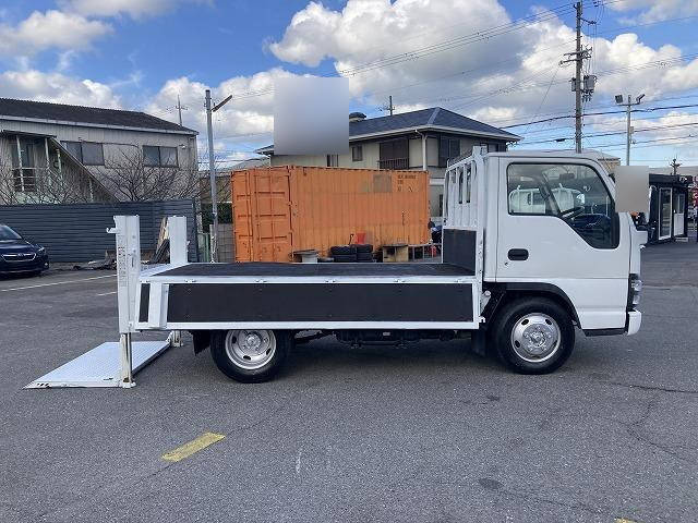 いすゞエルフ平ボディ小型（2t・3t）[写真10]