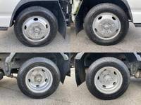 いすゞエルフ平ボディ小型（2t・3t）[写真18]