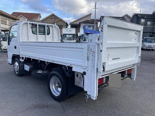 いすゞエルフ平ボディ小型（2t・3t）[写真02]