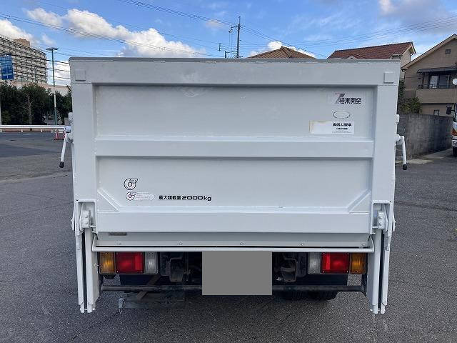 いすゞエルフ平ボディ小型（2t・3t）[写真08]