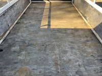 マツダタイタン平ボディ小型（2t・3t）[写真11]