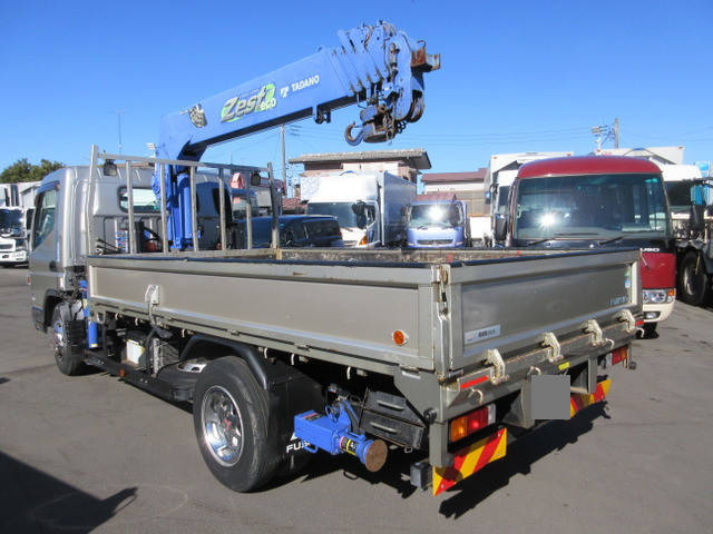 三菱ふそうキャンタークレーン6段小型（2t・3t）[写真02]