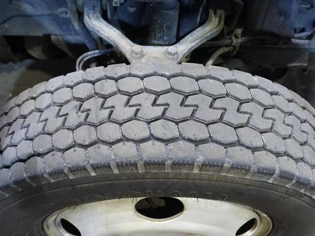 三菱ふそうキャンターアルミバン小型（2t・3t）[写真18]