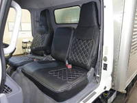 三菱ふそうキャンターアルミバン小型（2t・3t）[写真23]