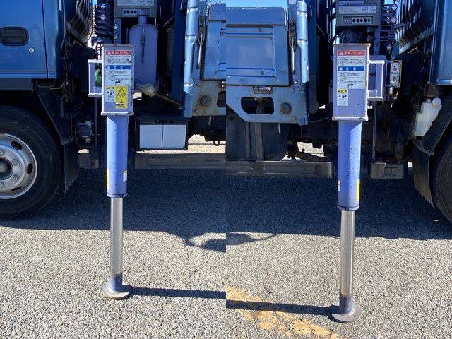 いすゞエルフクレーン4段小型（2t・3t）[写真20]