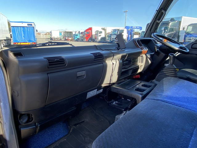 いすゞエルフクレーン4段小型（2t・3t）[写真31]