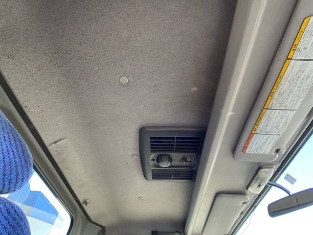 いすゞエルフクレーン4段小型（2t・3t）[写真33]