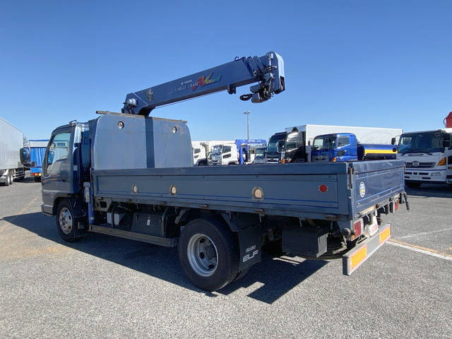 いすゞエルフクレーン4段小型（2t・3t）[写真04]