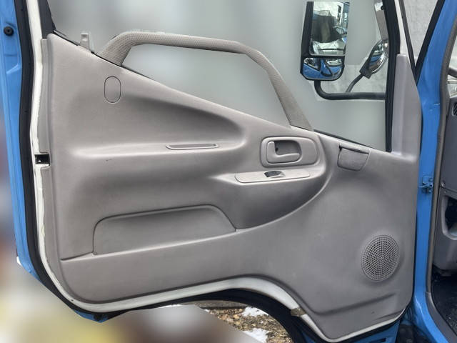 日野デュトロパッカー車（塵芥車）小型（2t・3t）[写真26]