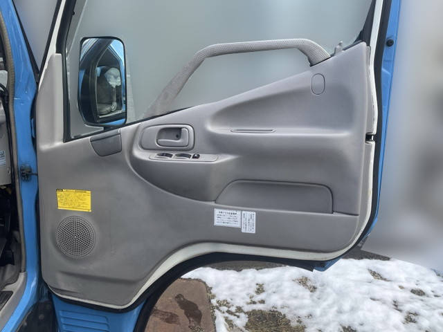 日野デュトロパッカー車（塵芥車）小型（2t・3t）[写真27]