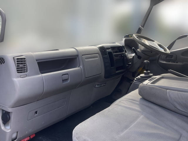 日野デュトロパッカー車（塵芥車）小型（2t・3t）[写真30]