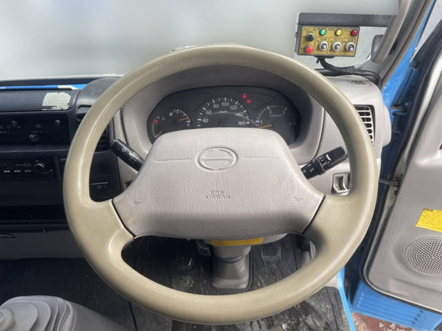 日野デュトロパッカー車（塵芥車）小型（2t・3t）[写真34]