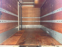 三菱ふそうキャンターアルミバン小型（2t・3t）[写真10]