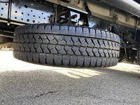 いすゞエルフアルミバン小型（2t・3t）[写真15]