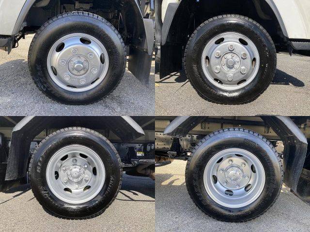 いすゞエルフアルミバン小型（2t・3t）[写真28]