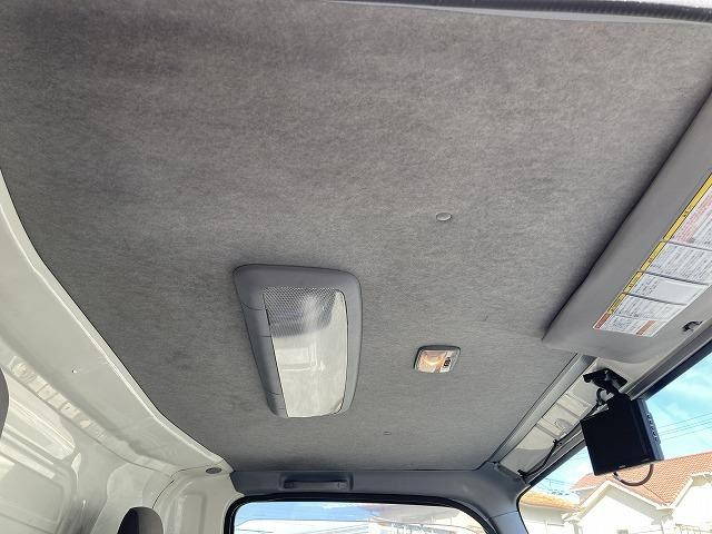 いすゞエルフアルミバン小型（2t・3t）[写真31]