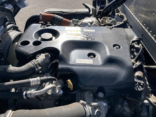 いすゞエルフアルミバン小型（2t・3t）[写真34]