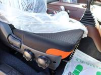 日野レンジャーセルフクレーン4段増トン（6t・8t）[写真24]