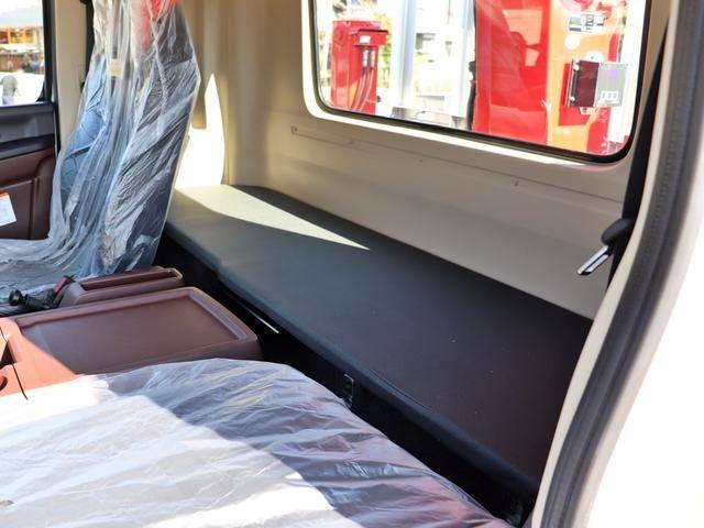 日野レンジャーセルフクレーン4段増トン（6t・8t）[写真29]