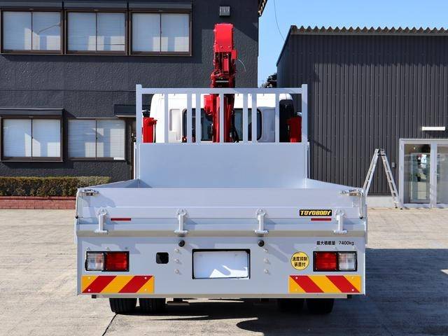 日野レンジャーセルフクレーン4段増トン（6t・8t）[写真06]