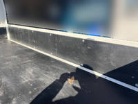 三菱ふそうキャンター平ボディ小型（2t・3t）[写真11]