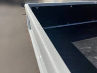 三菱ふそうキャンター平ボディ小型（2t・3t）[写真16]