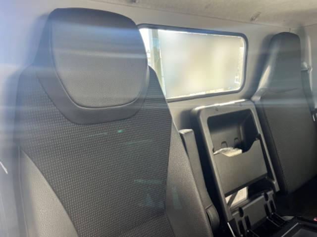 三菱ふそうキャンター平ボディ小型（2t・3t）[写真22]