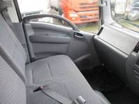 いすゞエルフアルミバン小型（2t・3t）[写真17]