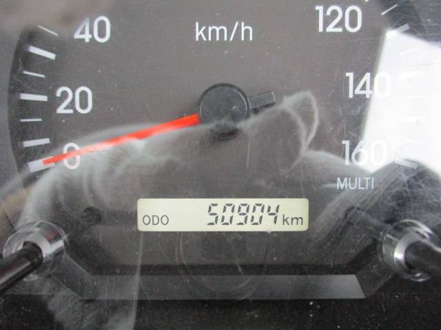 いすゞエルフアルミバン小型（2t・3t）[写真20]