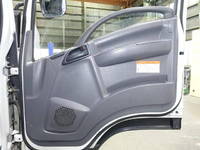 いすゞフォワード冷凍車（冷蔵車）中型（4t）[写真25]