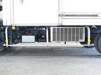 日野デュトロ冷凍車（冷蔵車）小型（2t・3t）[写真17]