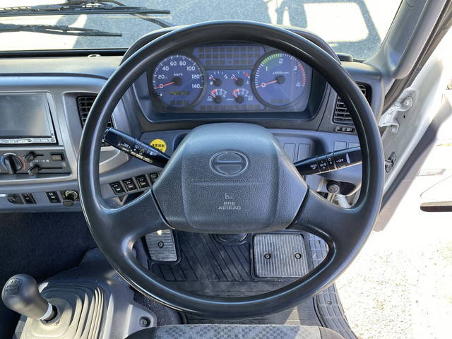 日野レンジャーレッカー車増トン（6t・8t）[写真35]